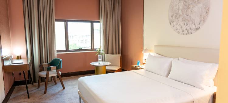 尊贵湾酒店(Majestic Cove Hotel)图片