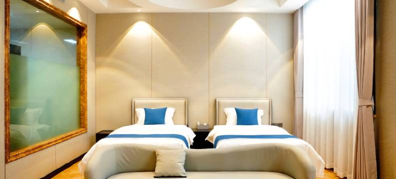 哈尔滨百年商务酒店(黄河路店)图片