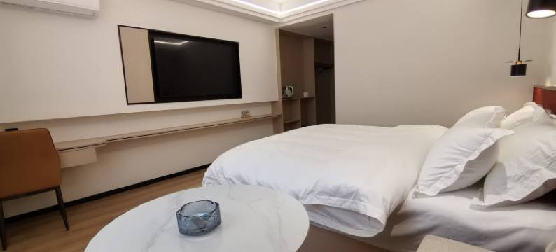 宝麗酒店(岳阳楼景区店)图片