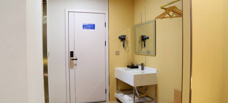 嫣雨花园酒店(东榆加气站店)图片