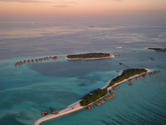 马尔代夫伦格里岛康莱德酒店