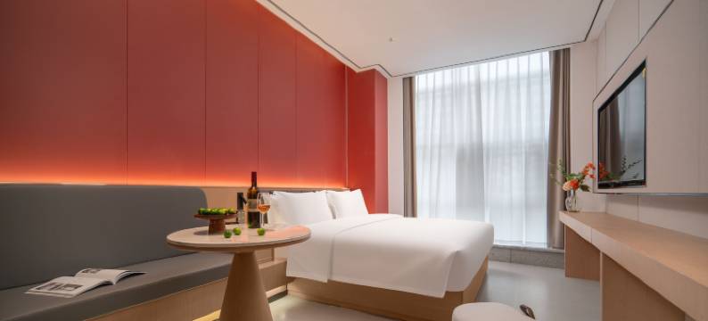 一百米酒店(长沙高铁南站东广场国际会展中心店)图片