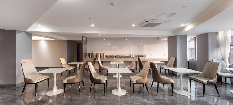 佛山星都国际酒店(嘉洲广场滘口地铁站店)图片