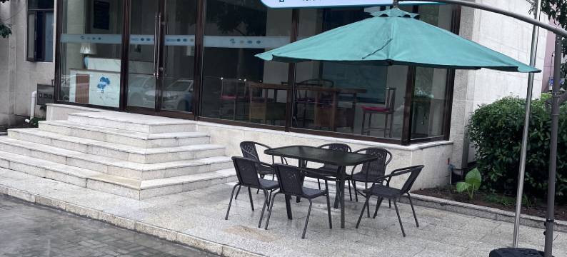 随州天梦绿飞行酒店图片