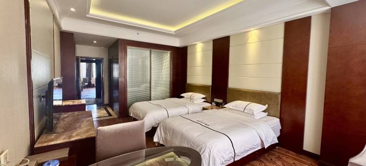 迭部藏巴拉大酒店(迭部县电尕中心广场店)图片