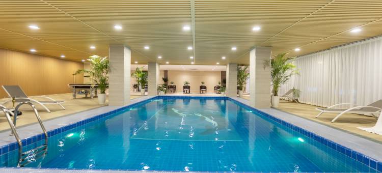 万象达尔文酒店(生活中心和凯旋门店)(Dalivan Hotel & Apartments)图片