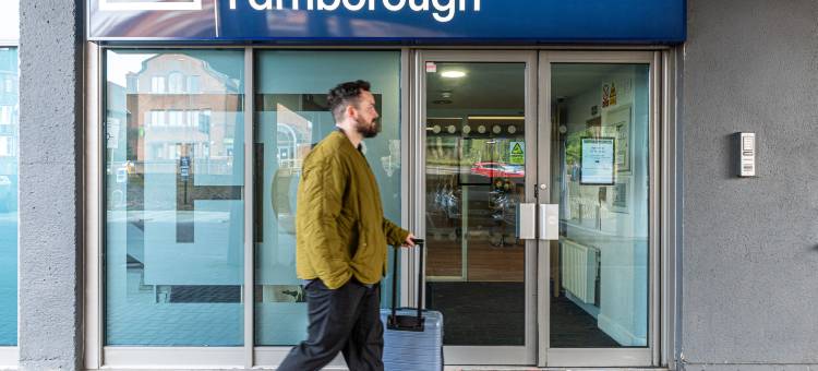 法恩伯勒HQ公寓酒店(HQ Aparthotel Farnborough)图片