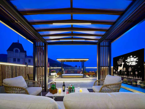 大连华庭泰和酒店(星海广场店)