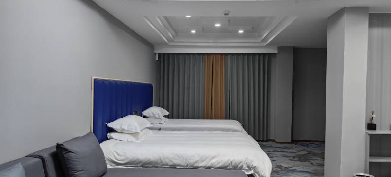 罗山蓝泊湾宾馆图片