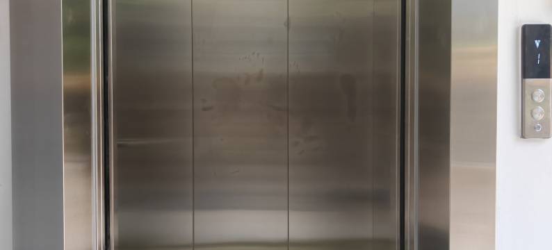 丫丫民宿(明清宫轻轨站店)图片