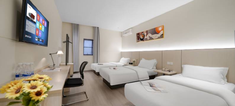 加荔酒店(观山湖公园贵阳一中店)图片