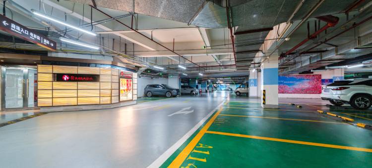 佛山南海华美达酒店(南海体育中心店)图片