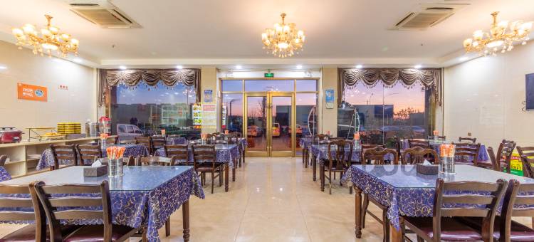 华译智能酒店(鄄城店)图片