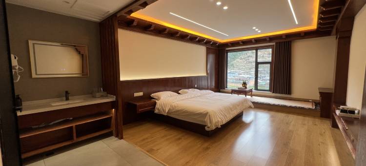 那木塞宝仓精品酒店图片