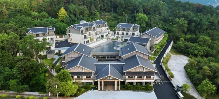 桂林雁山晖廷云居酒店(漓江冠岩店)图片