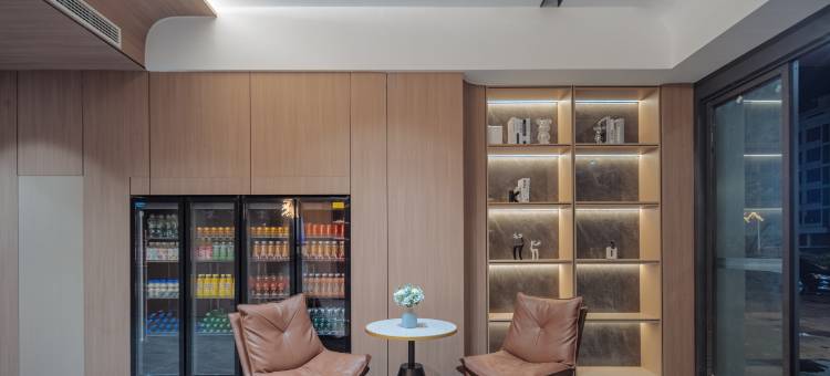 Clouds云上酒店(乐平洪皓森林公园店)图片