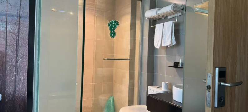 屋顶花苑酒店图片