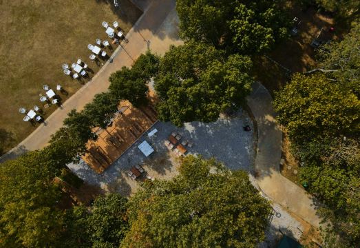 南京星云里·半城露营度假区外景图