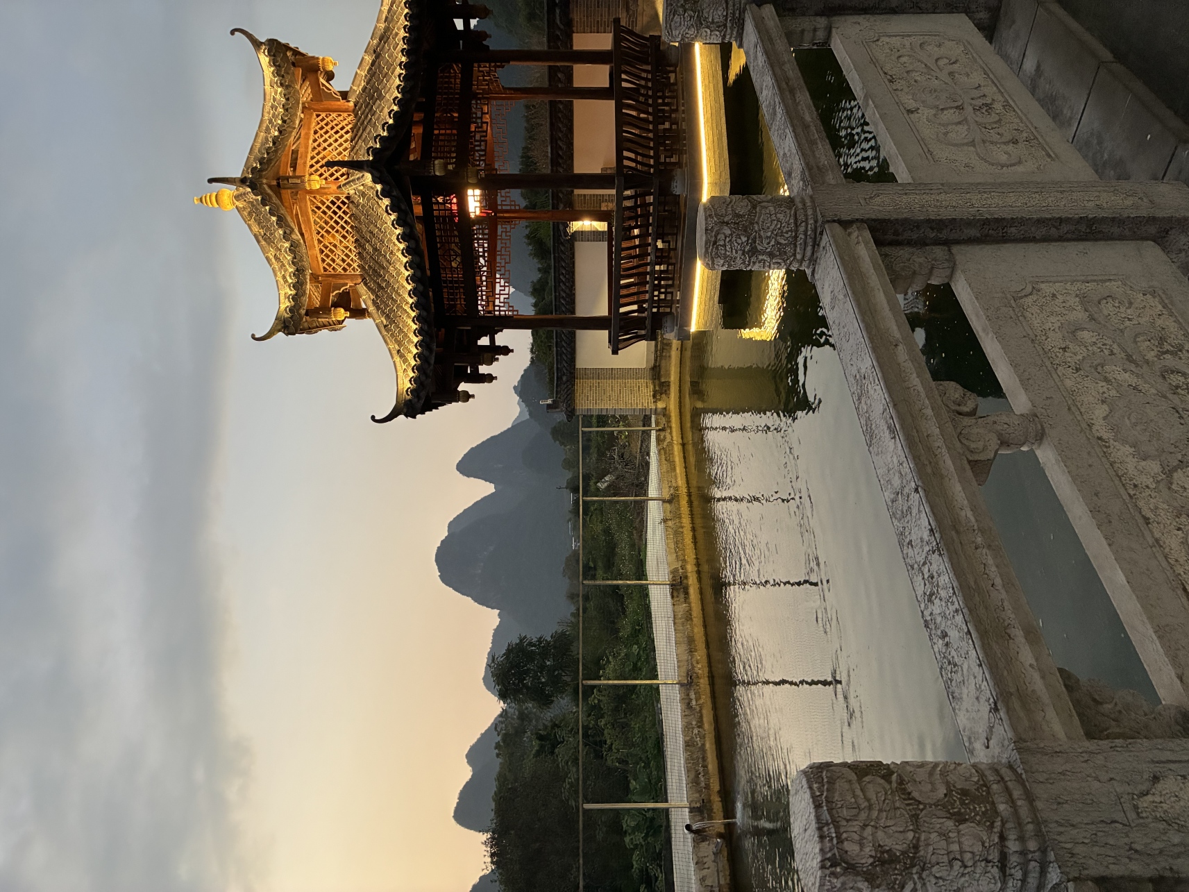 Zenith Cloud Manor Hotel Overview