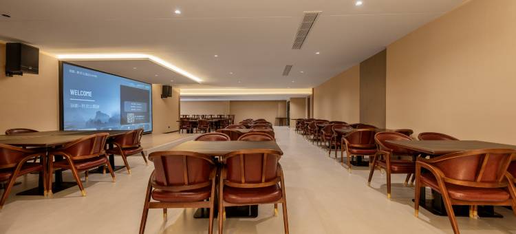 丽影酒店(贵阳黔灵山公园改茶路地铁站店)图片