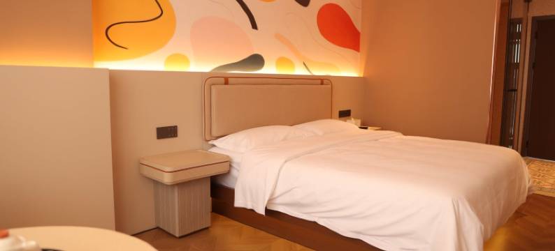 钟楼开元鲤轻居(西街店)图片