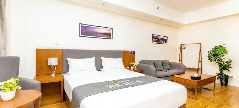 大连斯维登服务公寓(开发区万达广场)图片