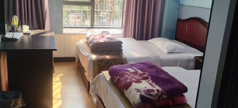 高滩宾馆(客运站店)图片