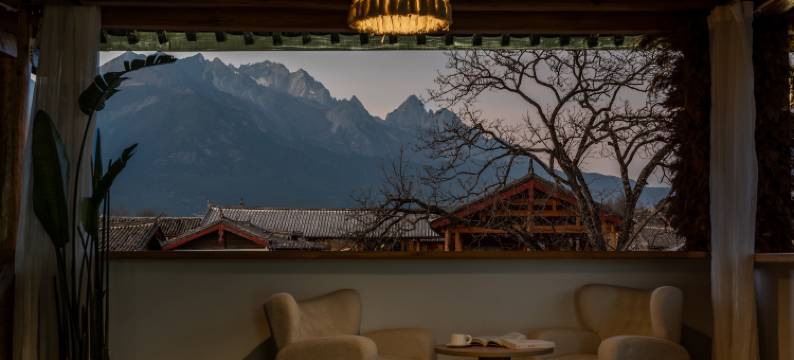 玲舍·雪岚｜日照金山·空中花园·枕星牧野·檐牙窥雪·VILLA图片