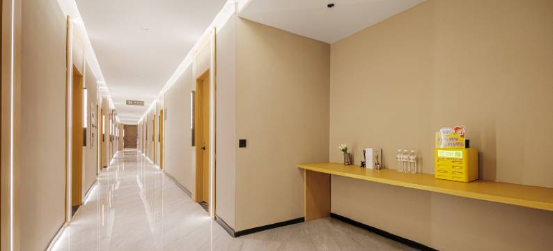 如家悠游电竞酒店(太原南站武宿国际机场店)图片