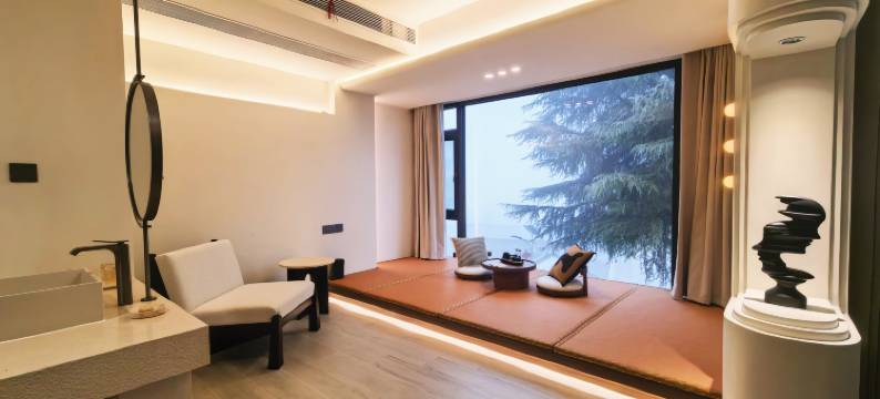 巷往|星湖鹿町设计师款轻奢童趣亲子民宿(双龙景区鹿女湖店)图片