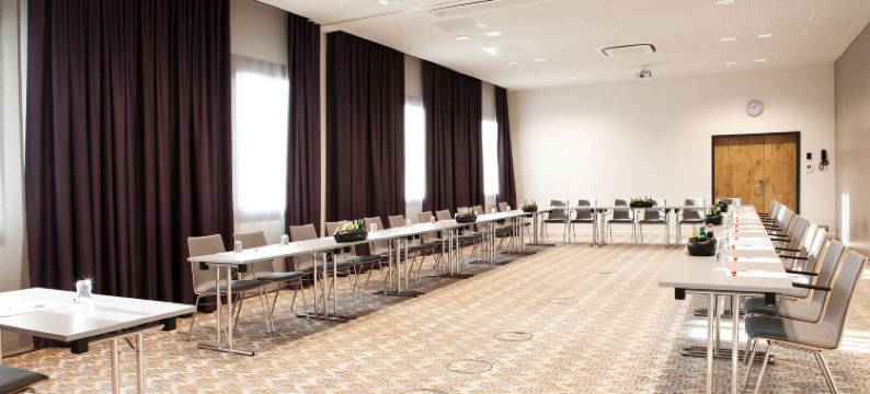 亚琛蒂沃利希尔顿欢朋酒店(Hampton by Hilton Aachen Tivoli)图片