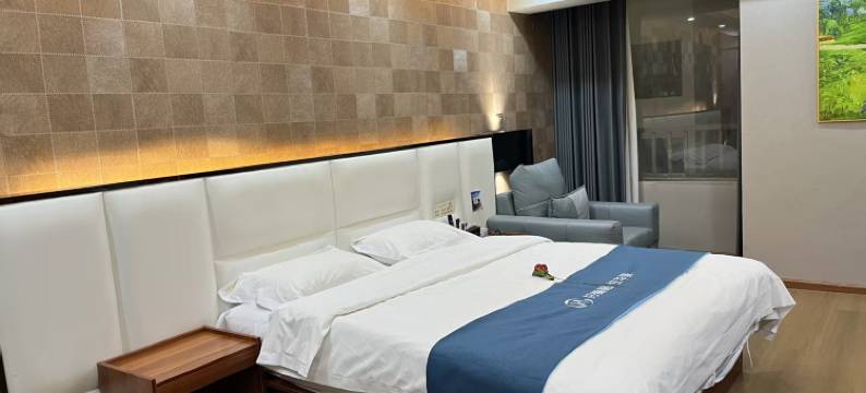 如家华驿酒店(会泽古城会商金街店)图片