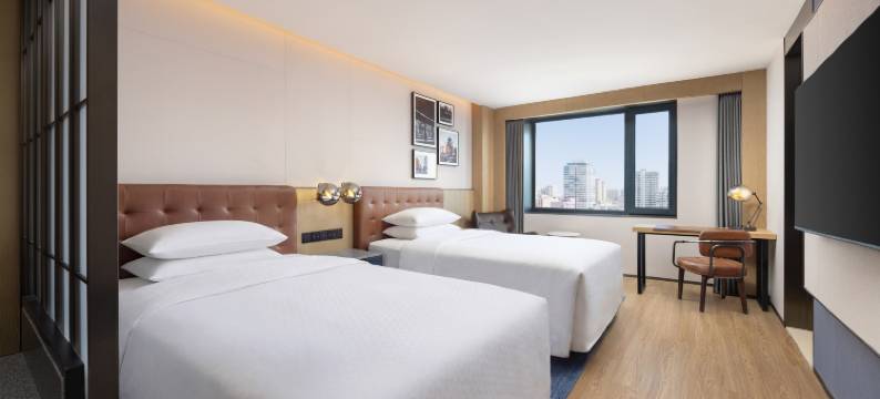 哈尔滨中央大街福朋喜来登酒店(城市中心火车站店)图片