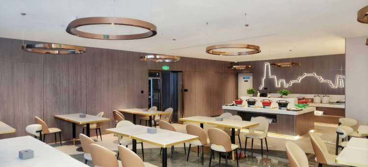 朗丽兹酒店(北京朝阳高铁站朝阳大悦城店)图片
