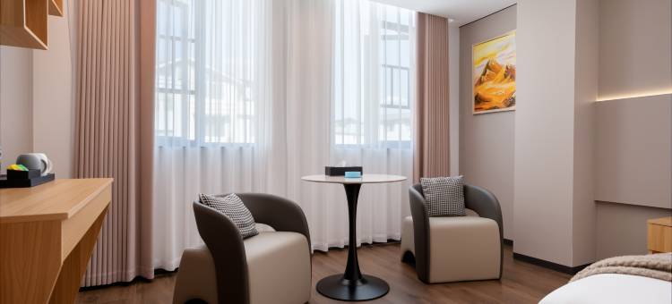 铂乐·BOLE HOTEL·云下居智选酒店(铜仁江口梵净山公园店)图片