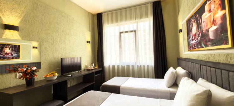 Mays By Rich Hotel图片