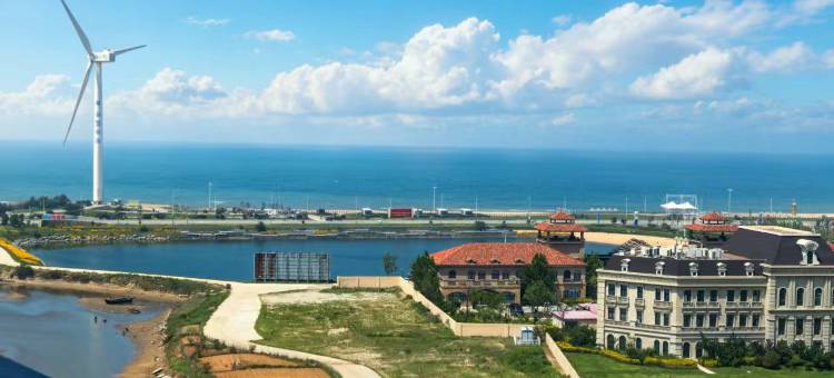 易东居海景亲子主题民宿(那香海摩天轮乐园店)图片