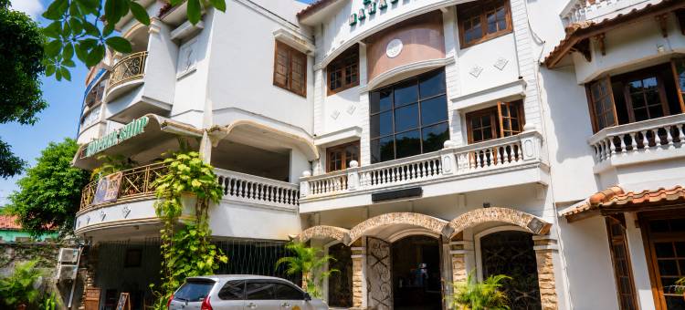 Mahadria Hotel Syariah图片