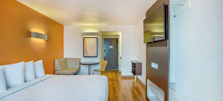 洛杉矶LAX6号汽车旅馆(Motel 6 Los Angeles, CA - Los Angeles - LAX)图片