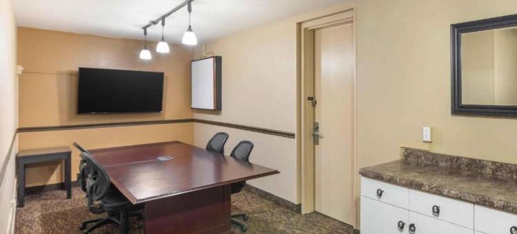 Motel 6 Milwaukee Brookfield, WI图片