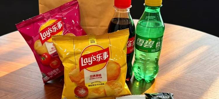 泡面星球酒店(烟台大学万象汇店)图片