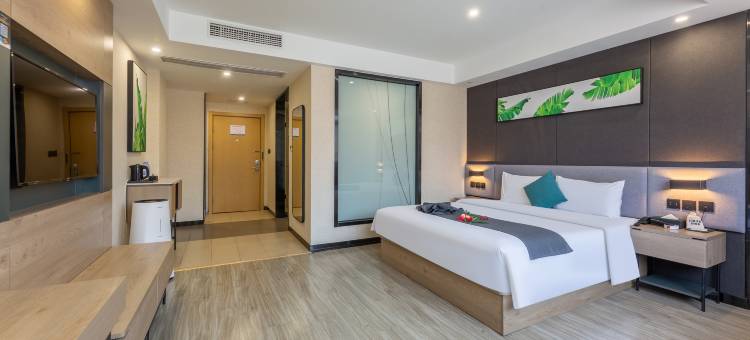 尚特优品酒店(咸宁通山政府广场客运站店)图片