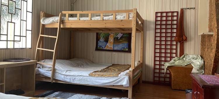 西双版纳景洪阿里民宿(佳苑春色店)图片