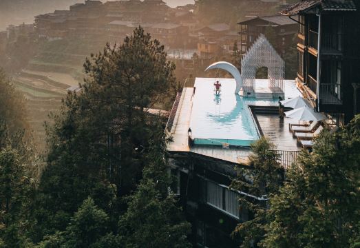 西江三春里·孟度假酒店外景图