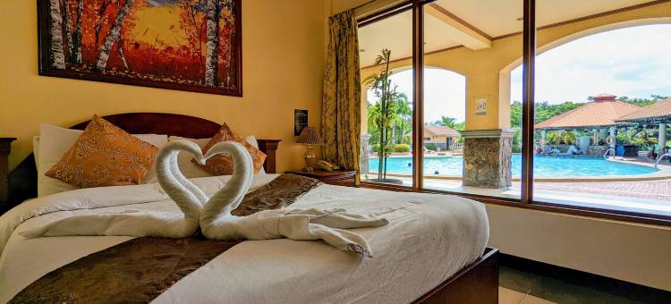 苏比克水滨景观度假村(Subic Waterfront View Resort)图片