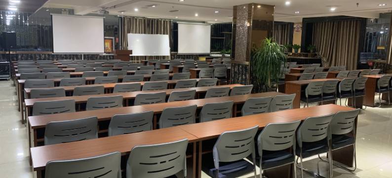 乌鲁木齐洪诚商务酒店图片