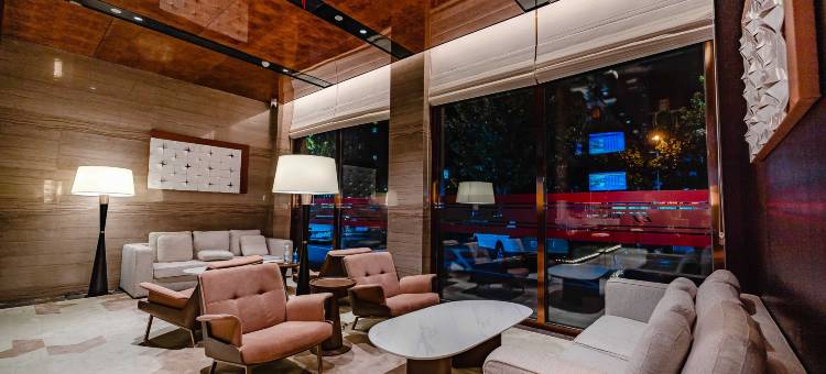 南阳津海酒店(高新吾悦广场店)图片