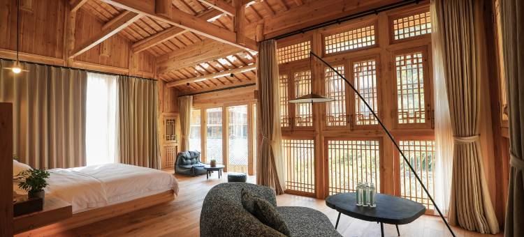 月亮山居(大利侗寨店)图片