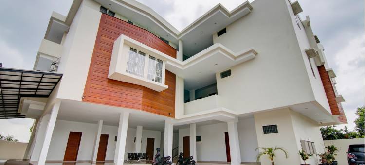 OYO 93190 萨尔蒂卡GH伊斯兰教酒店(OYO 93190 Sartika Gh Syariah)图片