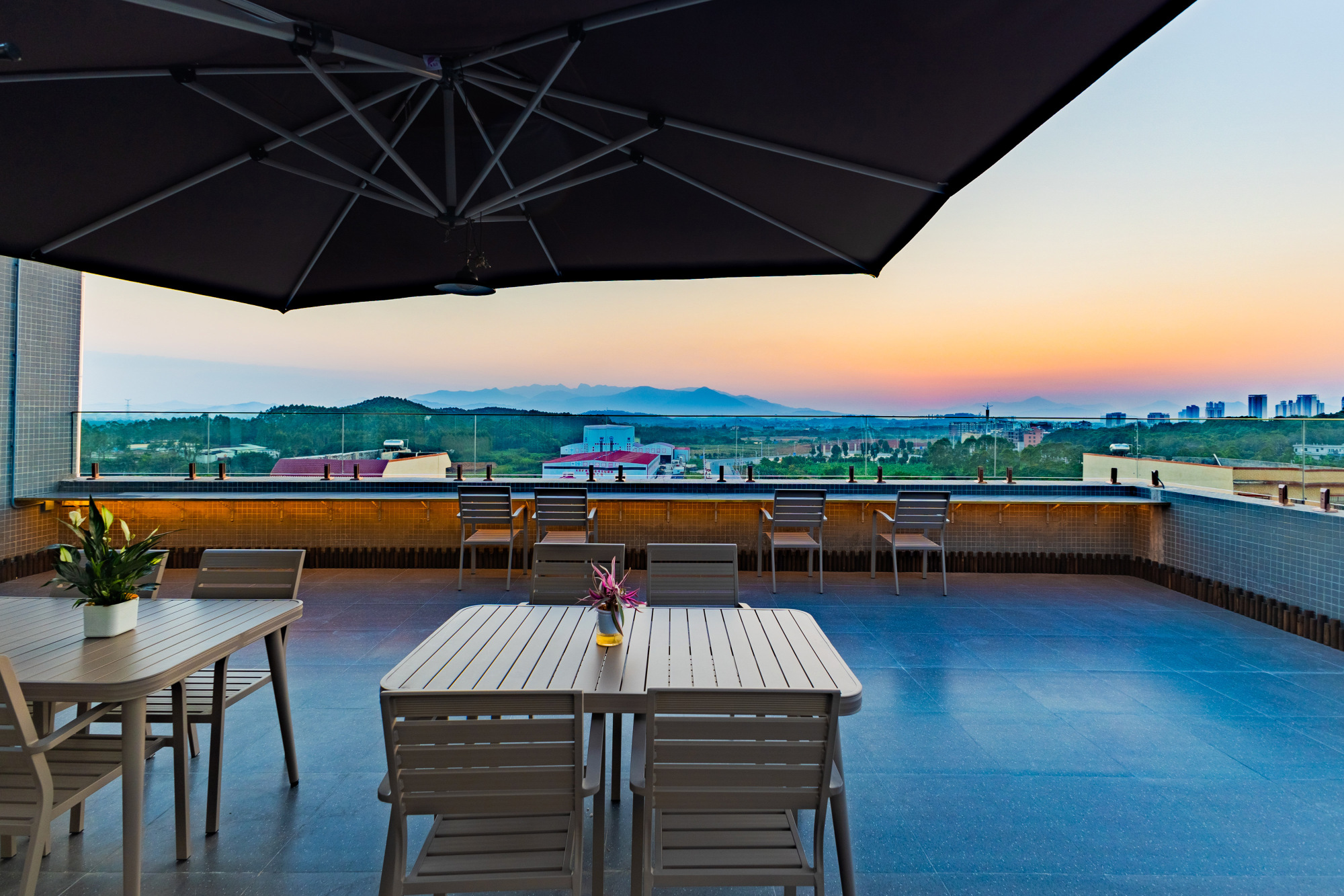 Jianju Hotel Over view